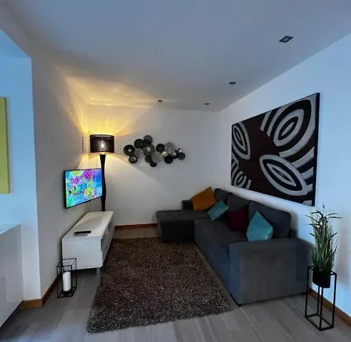 Joyful Marina - 阿尔布费拉