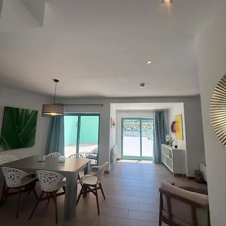 Apartamento Joyful Marina - *
